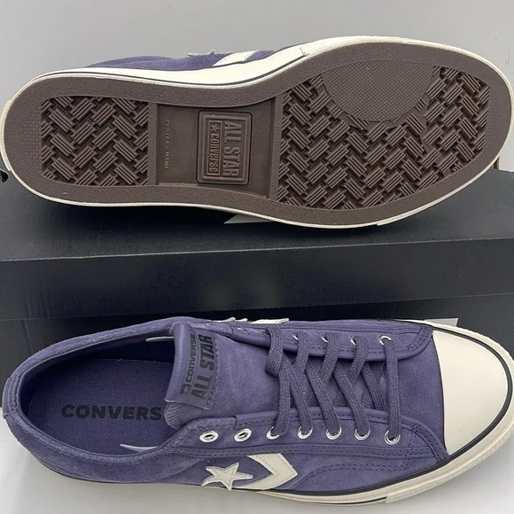 Converse Men’s Sneakers A11131C
STAR PLAYER 76 OX SHADOW PURPLE/EGRET/BLACK - Picture 4 of 16